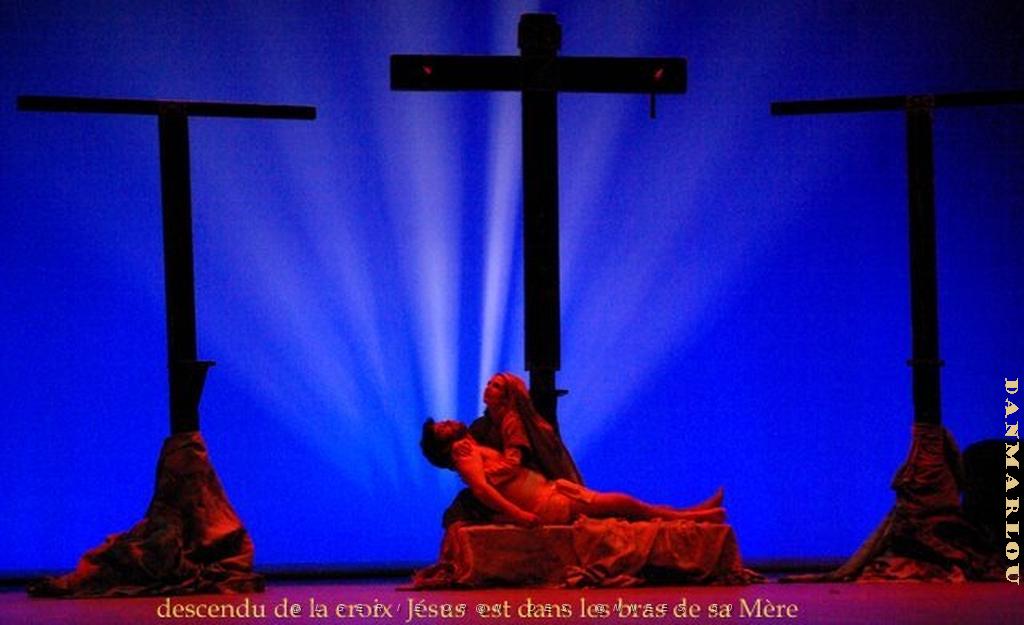 MARIGNANE 11 MARS 2010 LA PASSION PAR LE CERCLE DE DON BOSCO  (14).jpg